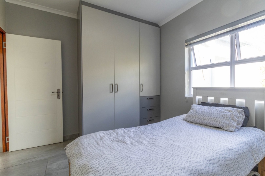 3 Bedroom Property for Sale in Kleinkoornhuis Western Cape